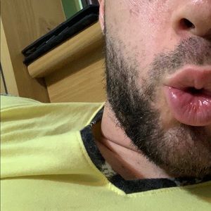 Meet your Posher, Carlos